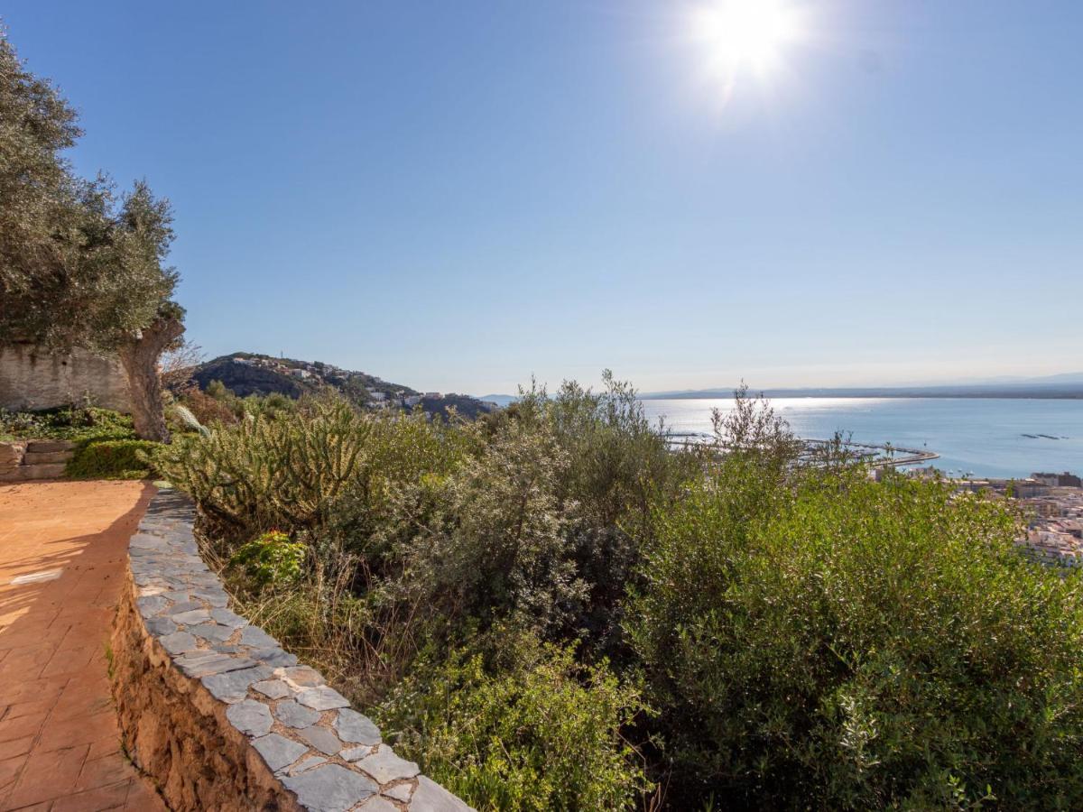 Holiday Home Villa Cecilia By Interhome Росес Екстер'єр фото